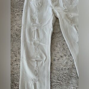 Women’s size 24 Miss Me White Jean stretch pant